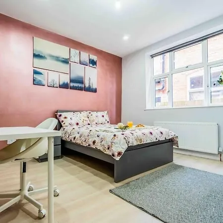 Beautiful Flat With Free Parking Birmingham